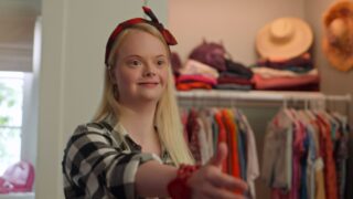 Lily D. Moore as Rebecca