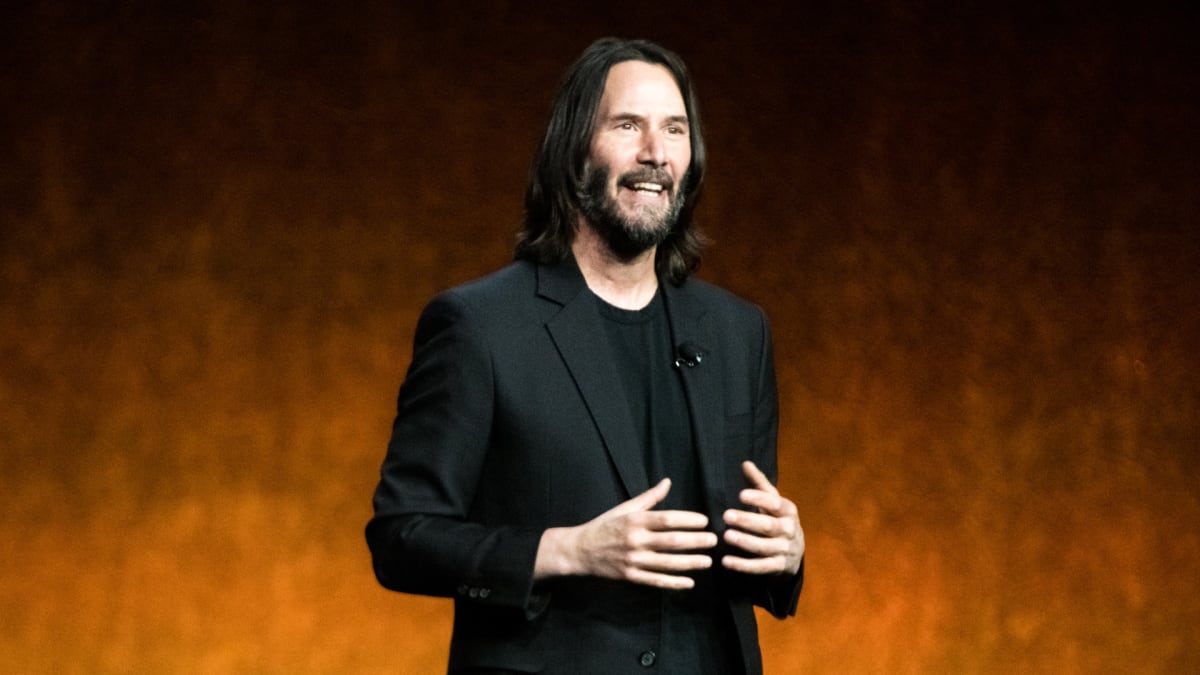 O ator Keanu Reeves apresenta o filme 