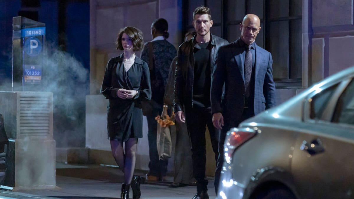 Law & Order: Organized Crime Season 3 Episode 2 Recap: Everybody Knows The  Dice Are Loaded - TV Fanatic