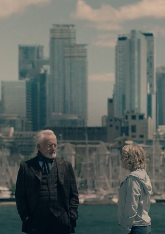 An Open Invitation - The Handmaid's Tale Season 5 Episode 8