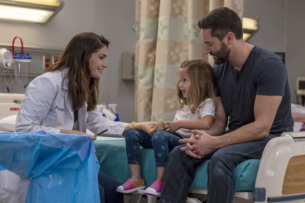 Auntie Lauren Fixes a Boo Boo - New Amsterdam Season 5 Episode 5