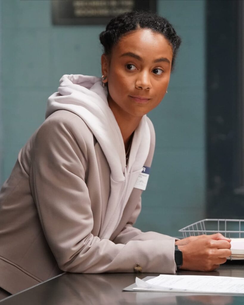 Elena - The Rookie: Feds Season 1 Episode 5