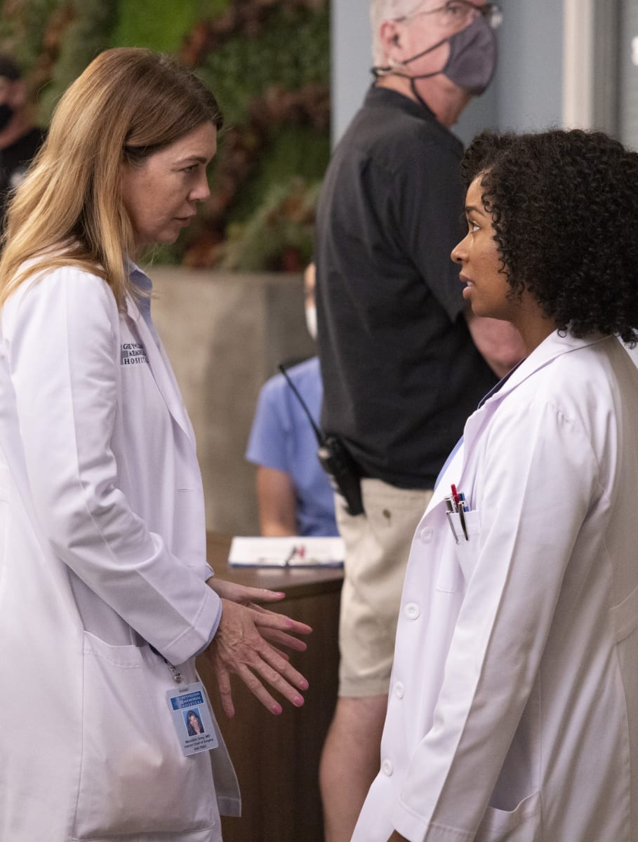 Reflections of Self-tall - Grey's Anatomy Season 19 Episode 3