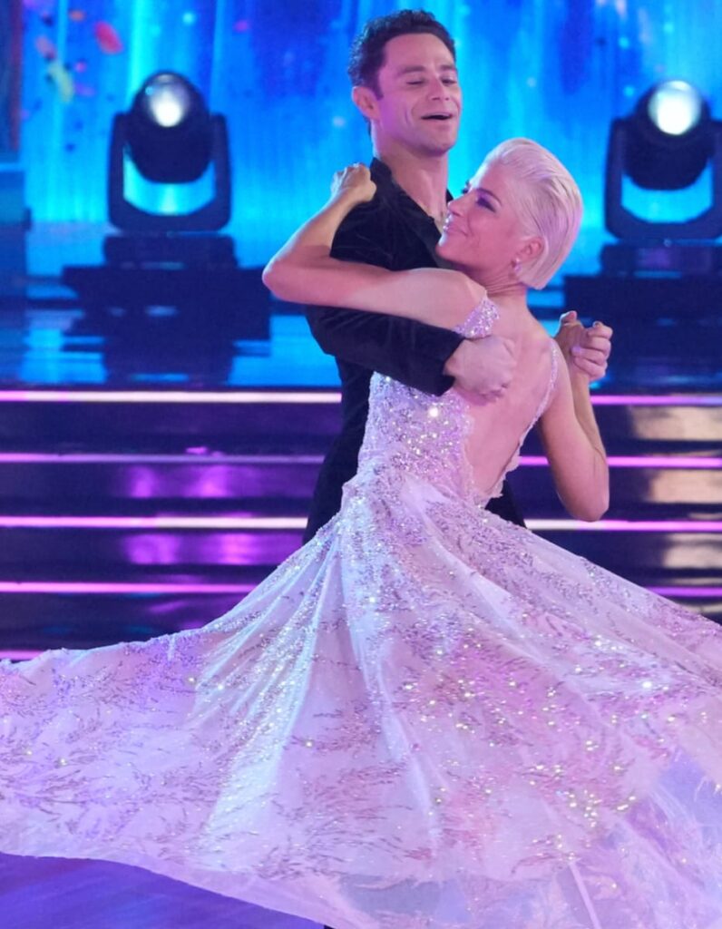 Sasha and Selma's Last Dance - Dancing With the Stars