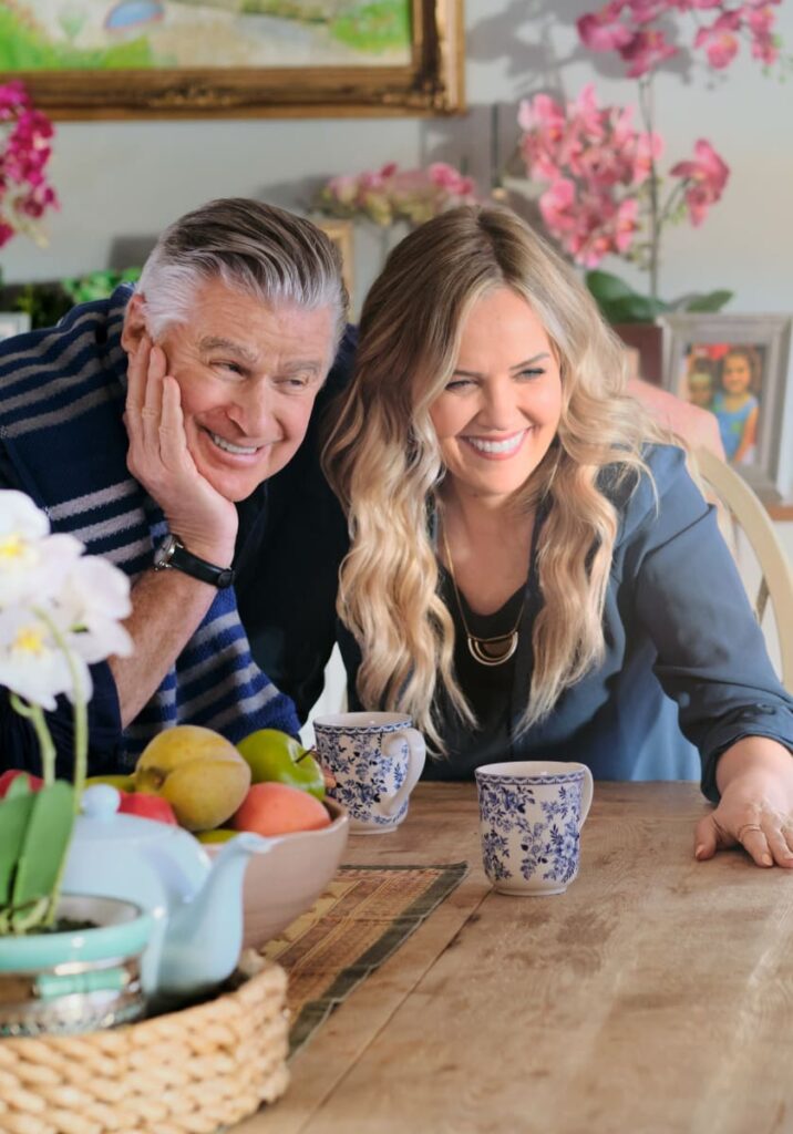 Smile for the Camera - Chesapeake Shores Season 6 Episode 8