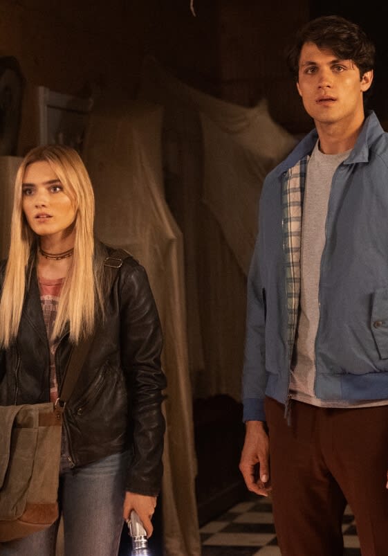 Strangers to Friends - Tall - The Winchesters Season 1 Episode 1