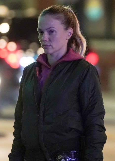 Finding Her Way -tall - Chicago PD Season 10 Episode 7