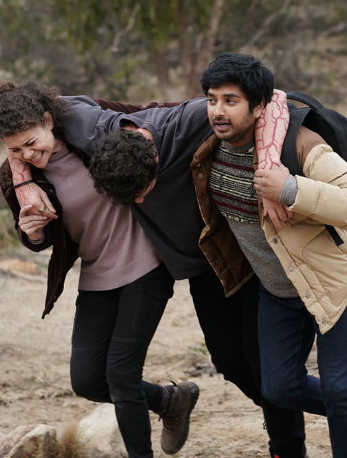 Help Lucas - La Brea Season 2 Episode 7