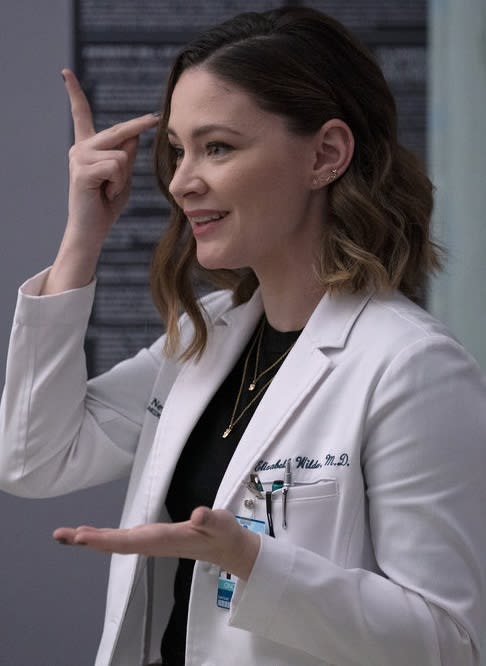 Signing to a Patient -tall - New Amsterdam Season 5 Episode 7