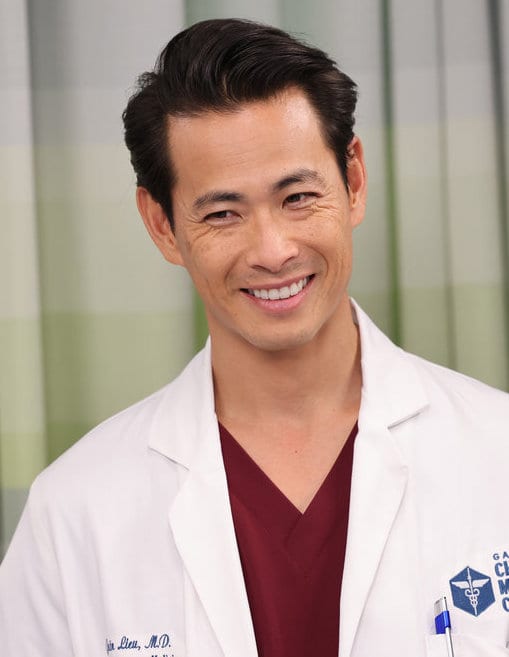 A New Face - Chicago Med Season 8 Episode 9