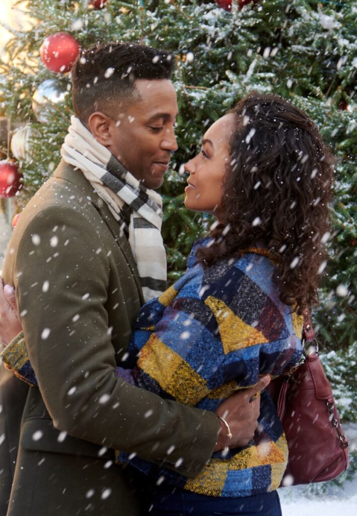 Griffin and Ella Lean in to a Kiss