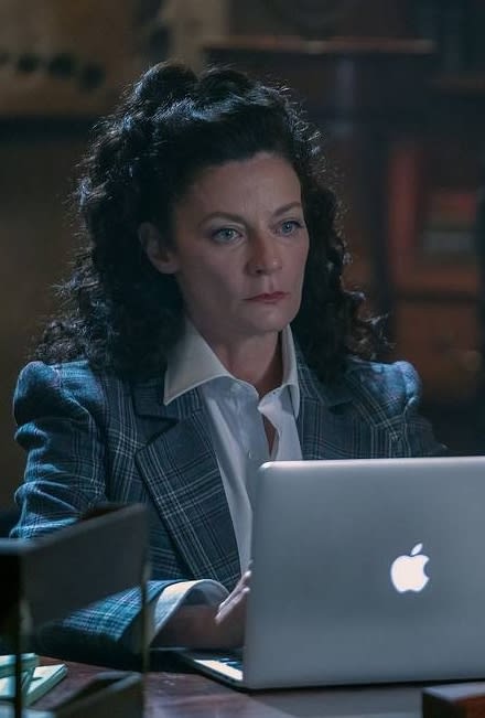 Plotting - Doom Patrol Season 4 Episode 1