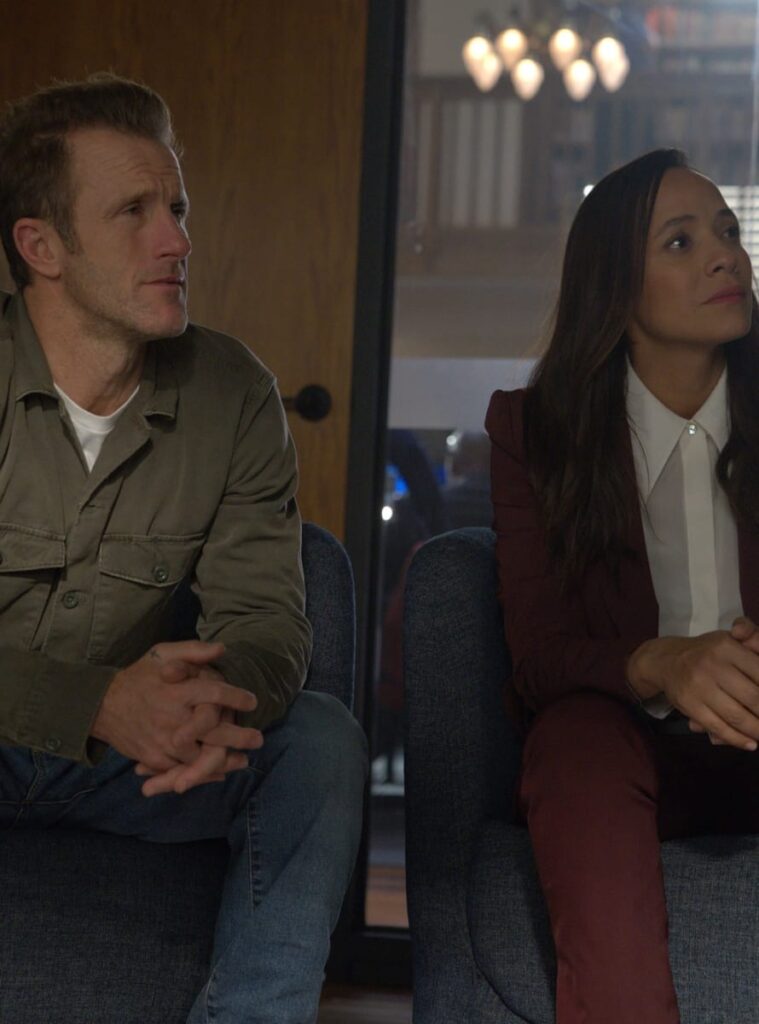 Abduction News -tall - Alert: Missing Persons Unit Season 1 Episode 2