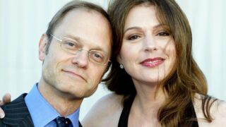 Actress Jane Leeves poses with Actor David Hyde Pierce at the Frasier Finale Party: Good Night Seattle