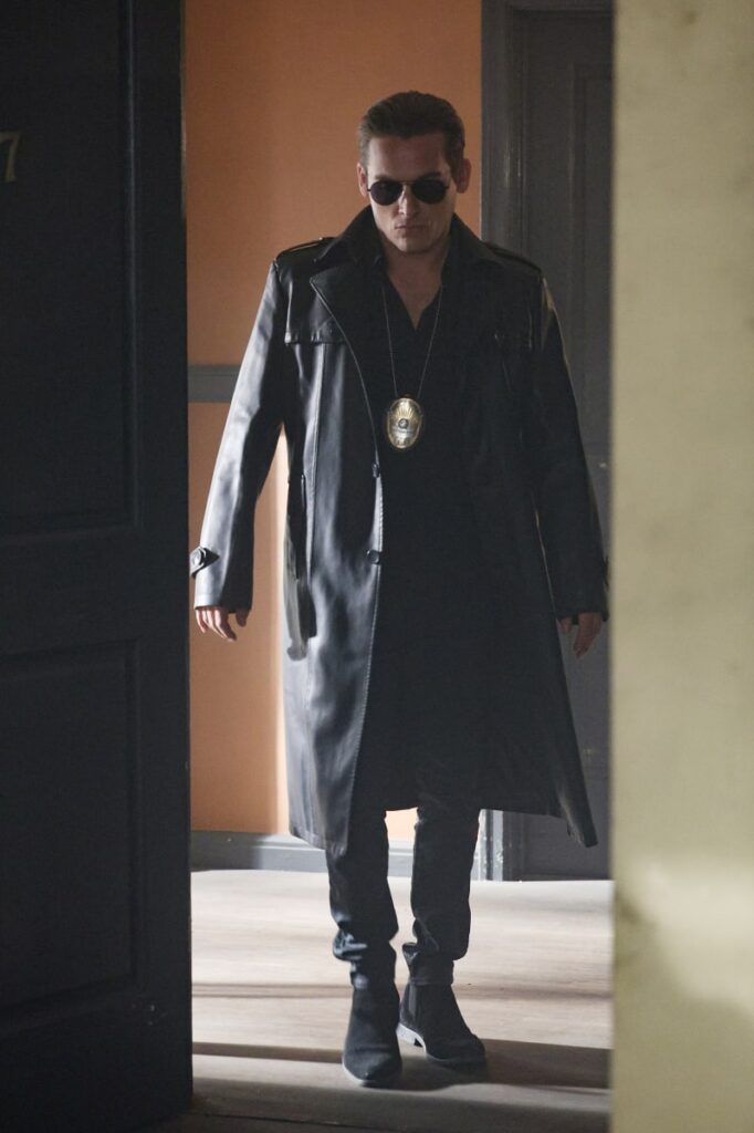 Brendon in Shades - The Rookie: Feds Season 1 Episode 12