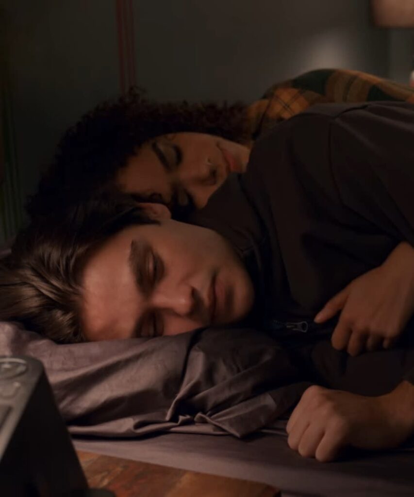 Coming Through - Ginny & Georgia Season 2 Episode 10
