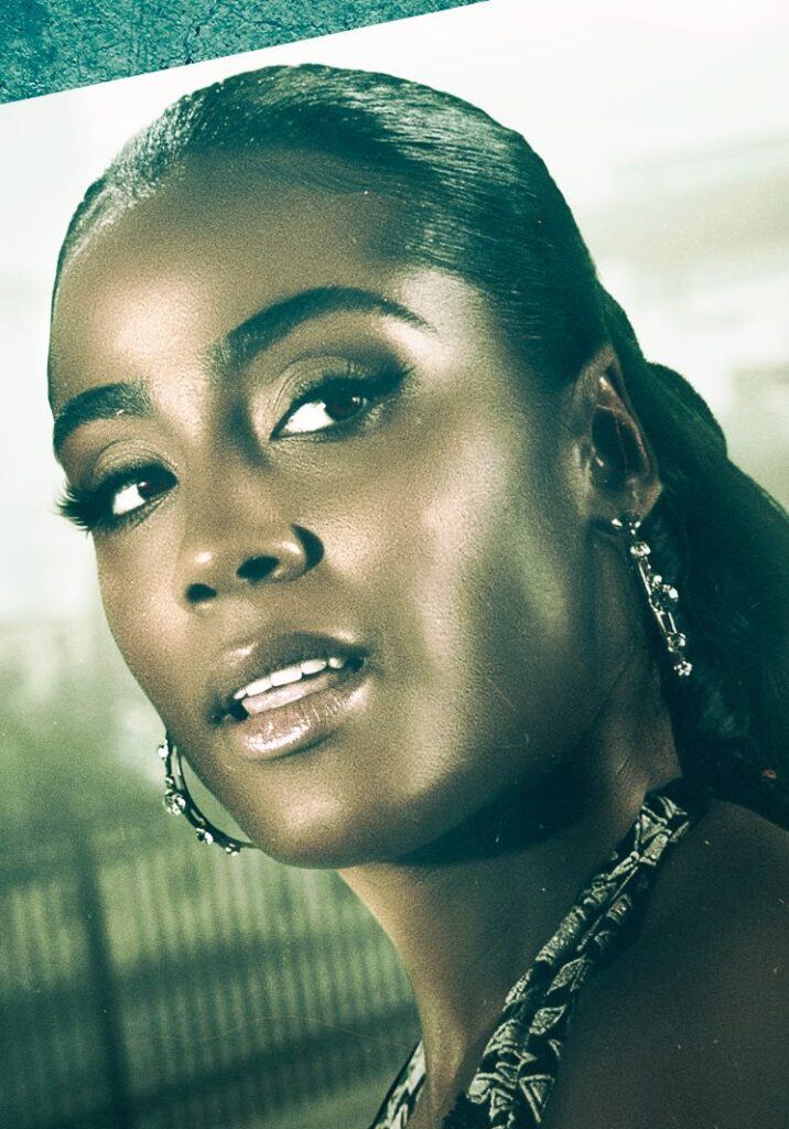 Erica - Double Cross -Cropped
