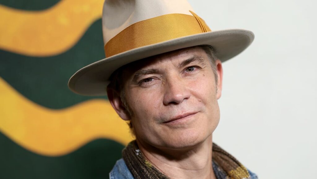 Timothy Olyphant attends the World Premiere of âAmsterdamâ at Lincoln Center