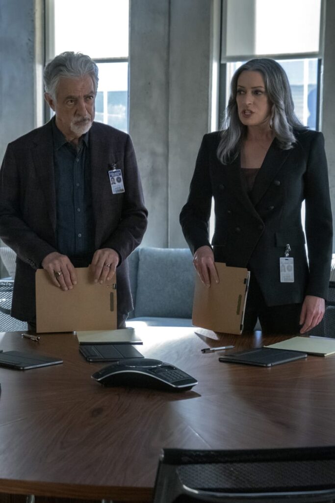Weighing the Evidence - Criminal Minds: Evolution Season 1 Episode 7