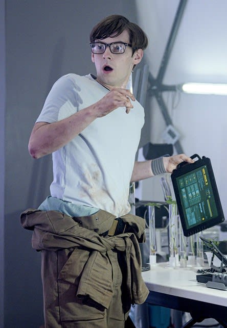 Angus Shocked - The Ark Season 1 Episode 2