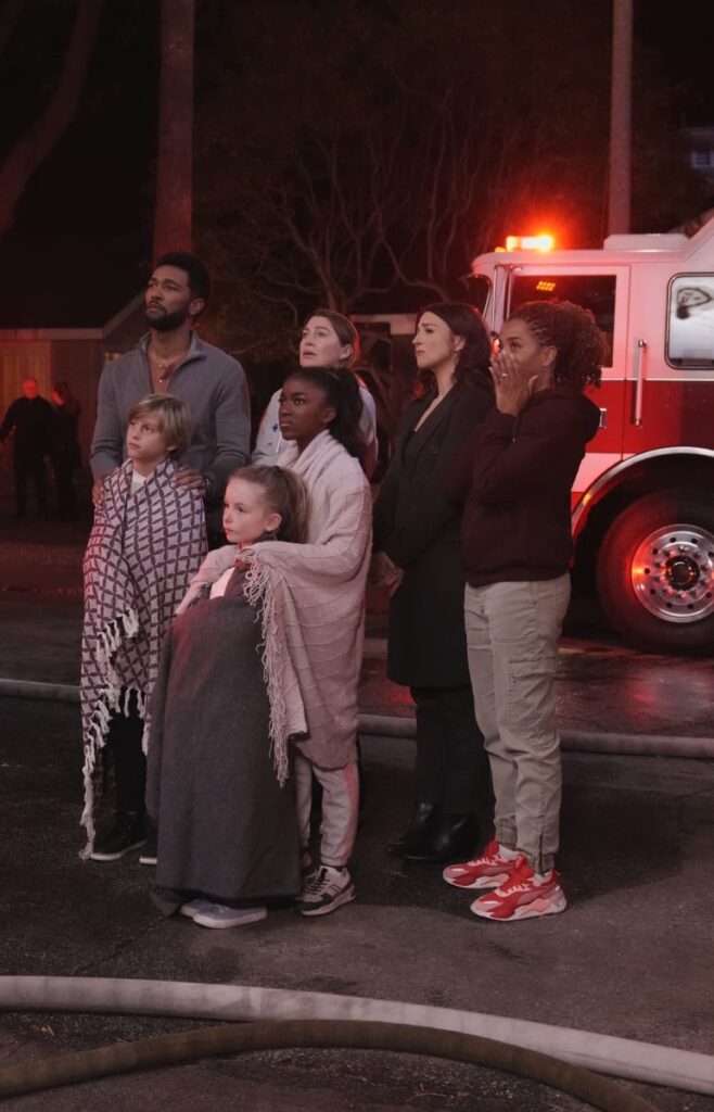 Grey House Burns -tall - Station 19 Season 6 Episode 7
