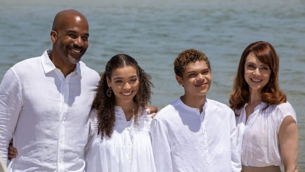Happy Family - Fantasy Island