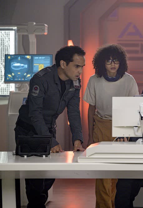 Lt. Lane and Alicia - The Ark Season 1 Episode 3
