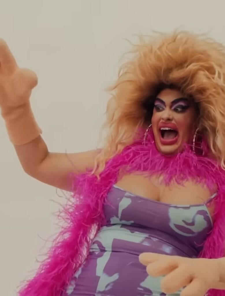 Salina EsTitties Green Screen - RuPaul's Drag Race Season 15 Episode 9