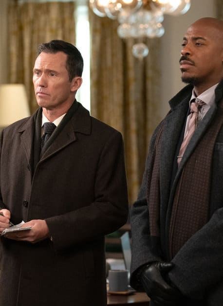 Shaw Won't Back Down - Law & Order Season 22 Episode 15