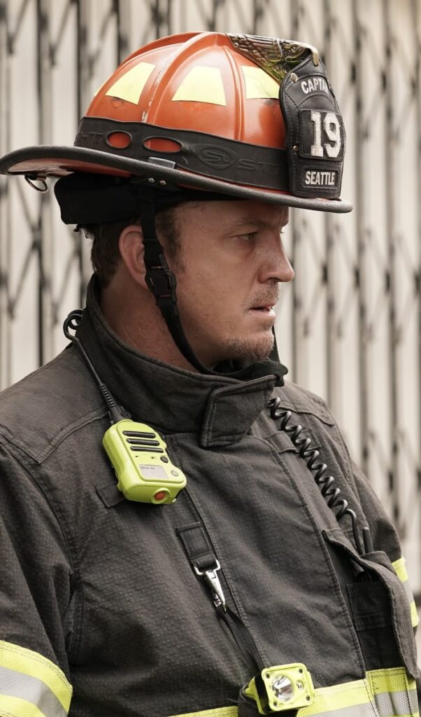Beckett Gets Benched - tall - Station 19 Season 6 Episode 11
