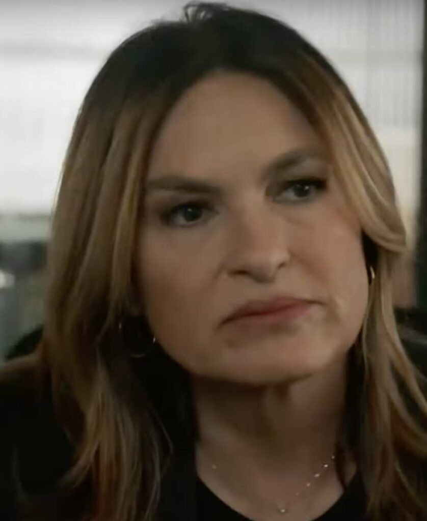 Benson Weighs the Options - Law & Order: SVU Season 24 Episode 17