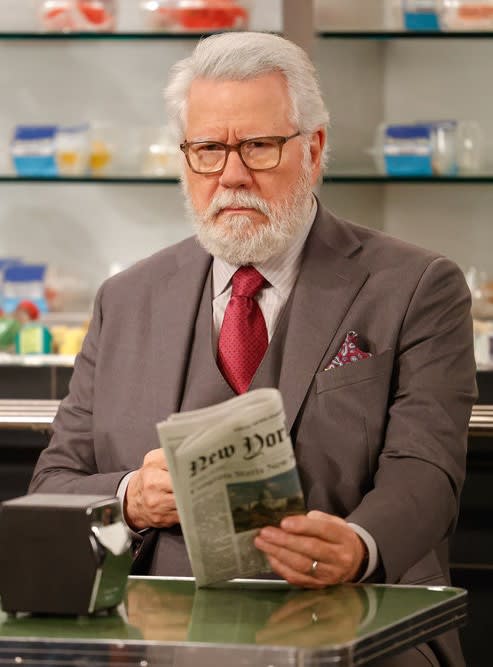 Daily News Face - Night Court Season 1 Episode 10