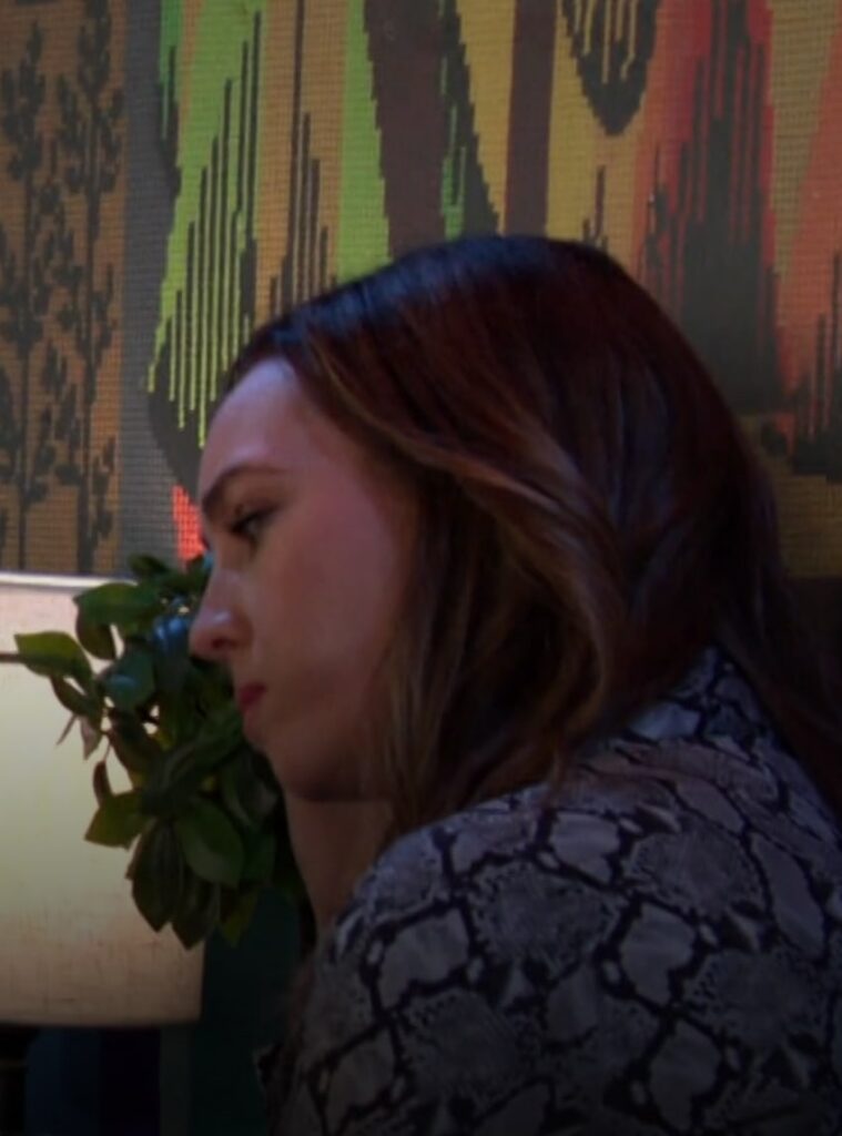 Gwen And Alex Have Drinks - Days of Our Lives