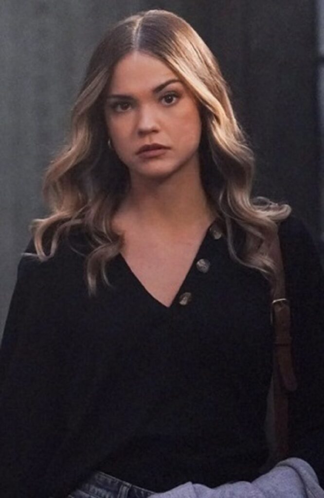 Helping Mariana -tall - Good Trouble Season 5 Episode 2