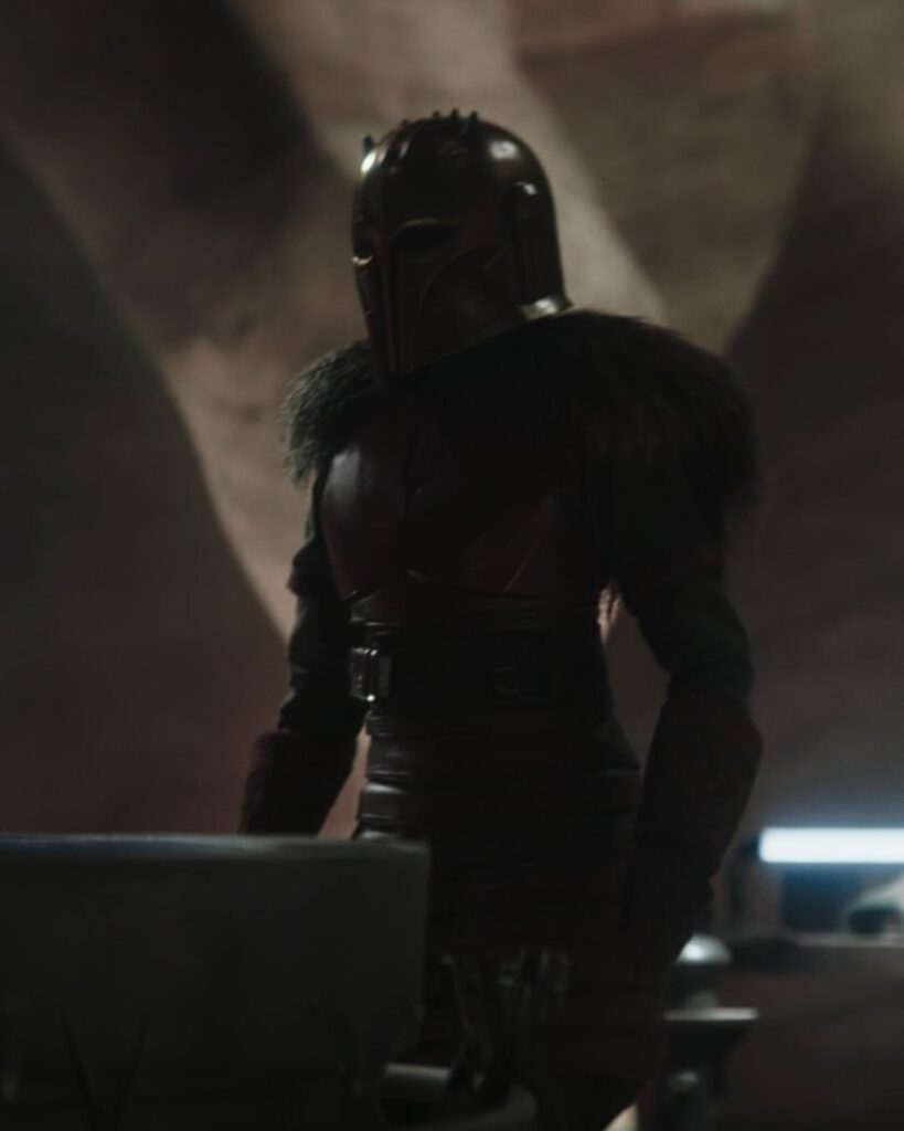Making Some Beskar Armor - The Mandalorian Season 3 Episode 1