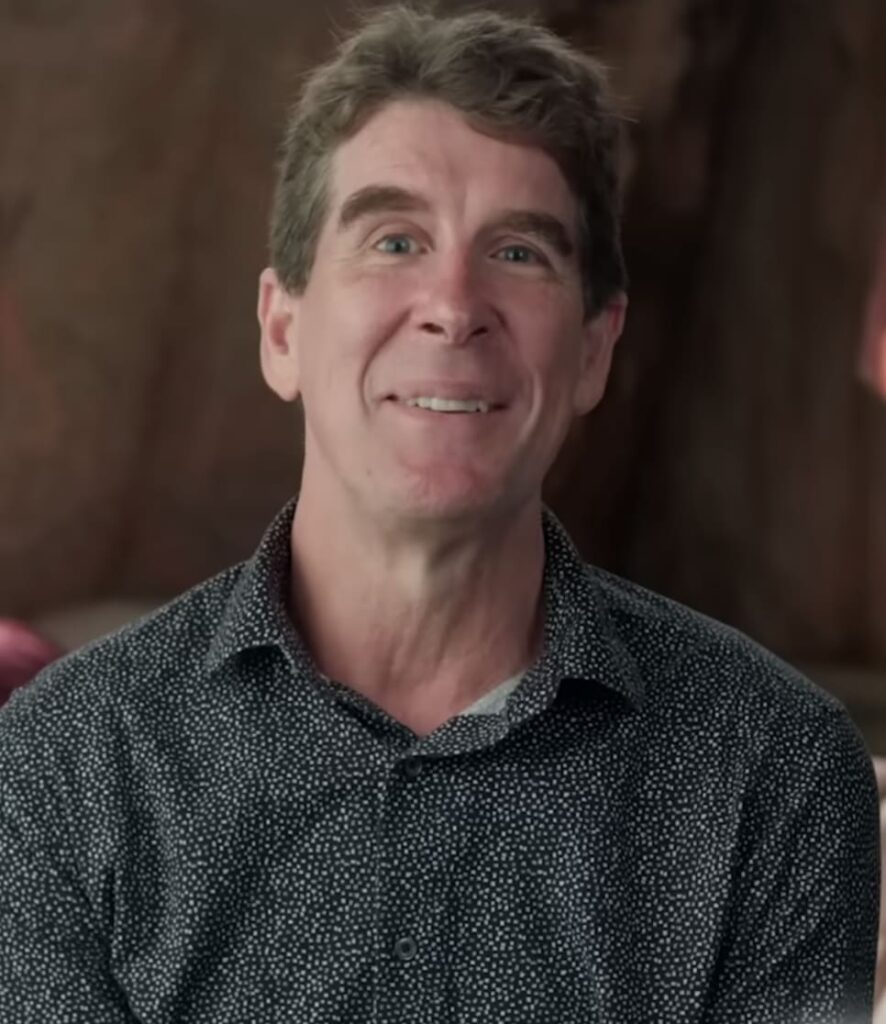 Cinco Paul - Tall - Schmigadoon!