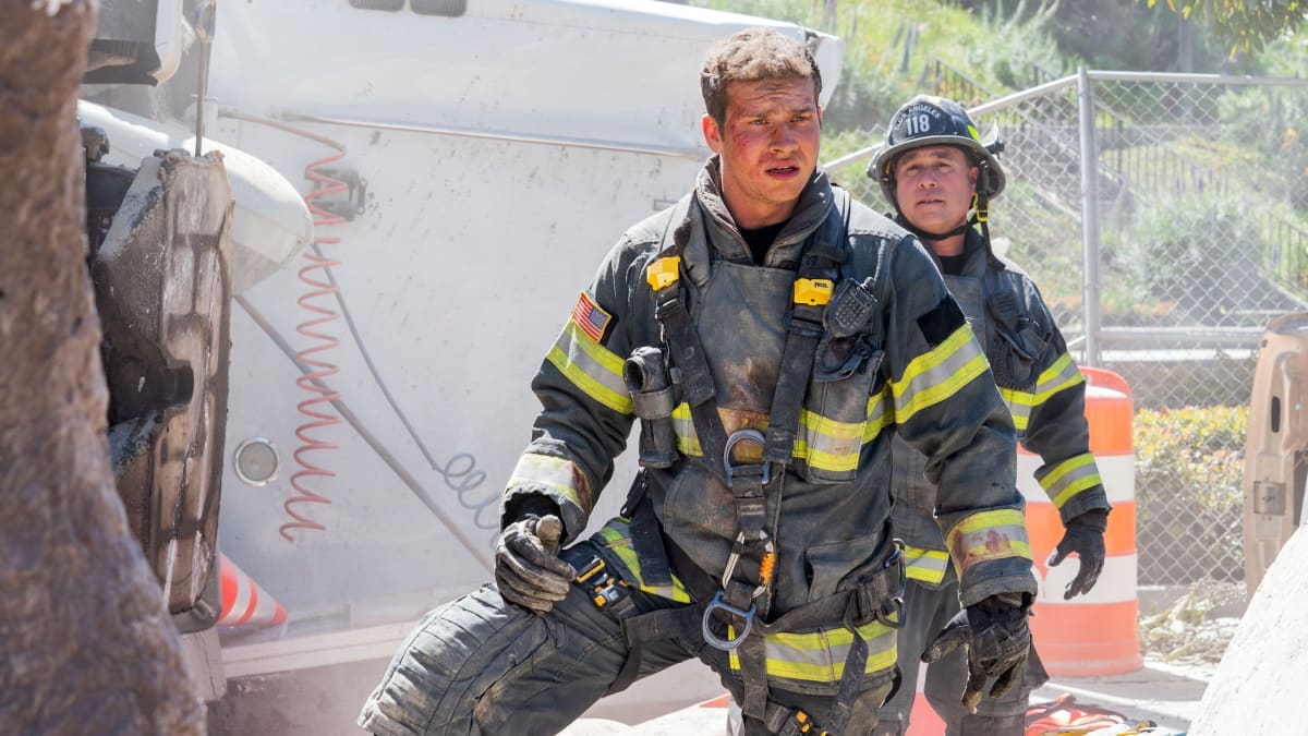 9-1-1 Season 6 Episode 18 Review: Pay It Forward - TV Fanatic - 9 1 1 Season 2 Episode 1 Dailymotion