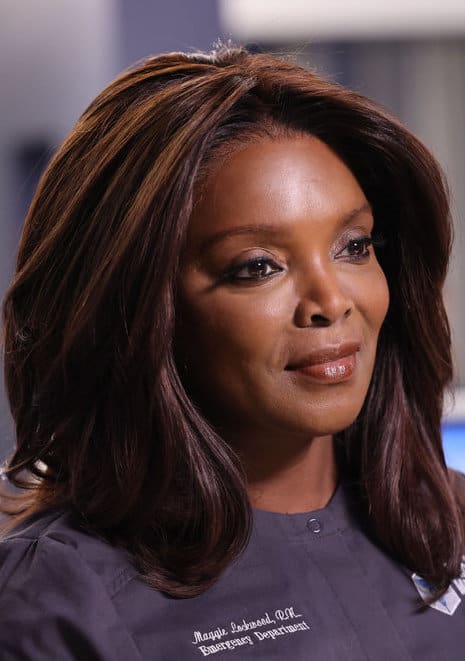 Maggie Clashes with Charles - Chicago Med Season 8 Episode 20