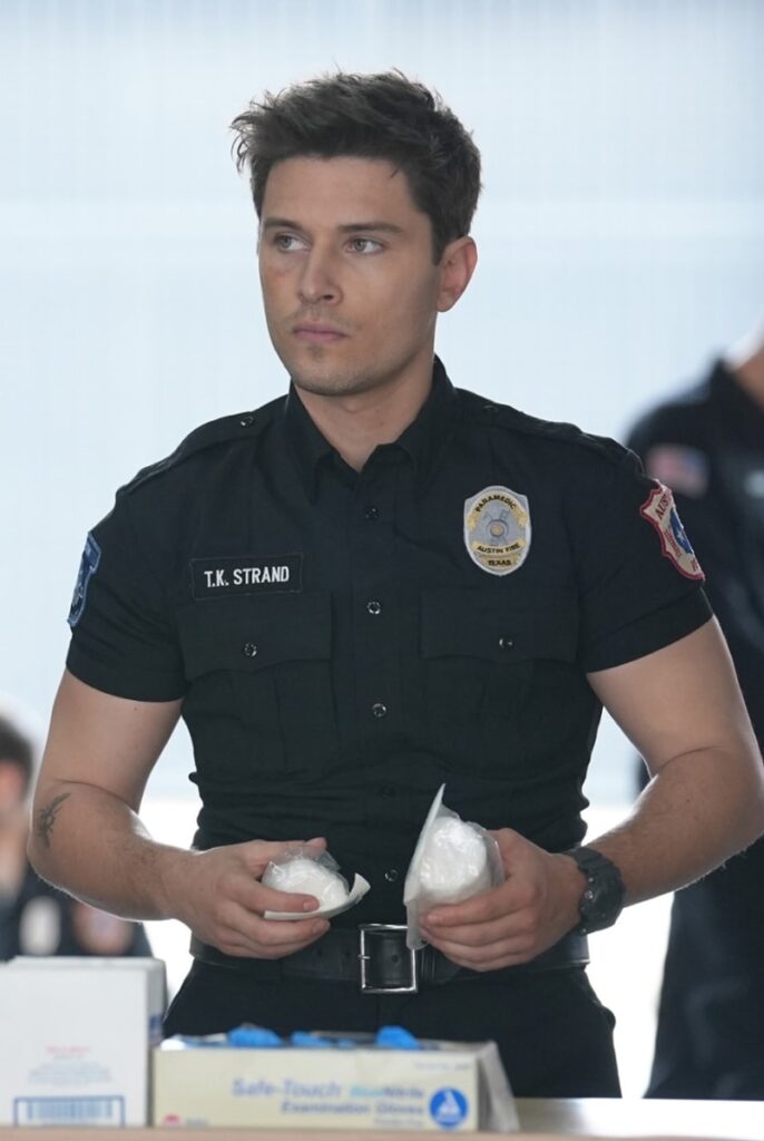Potential Health Scare-tall - 9-1-1: Lone Star Season 4 Episode 16