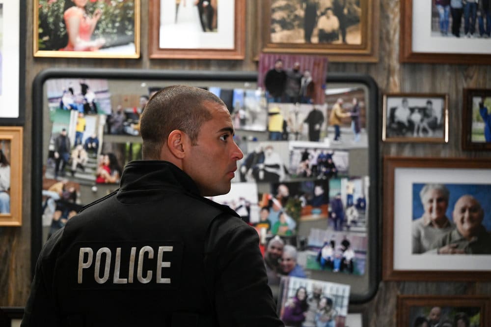 The Enforcer - Chicago PD Season 10 Episode 21