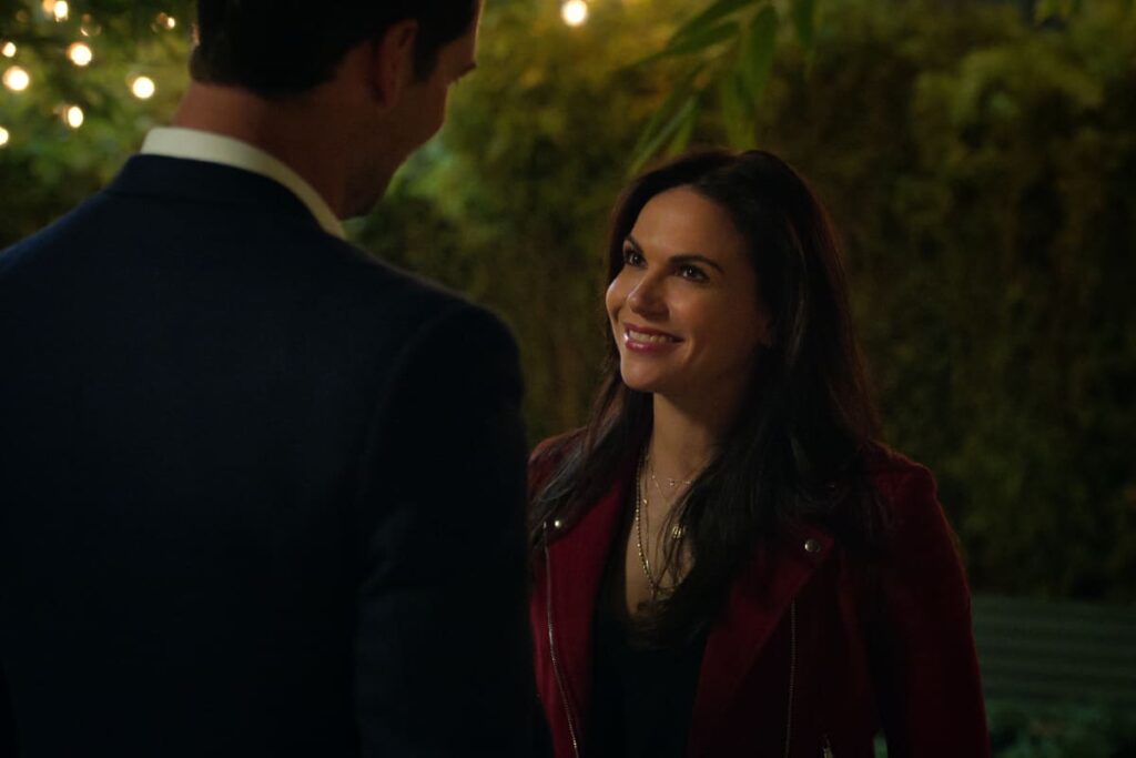 Mickey and Lisa - The Lincoln Lawyer Season 2 Episode 1