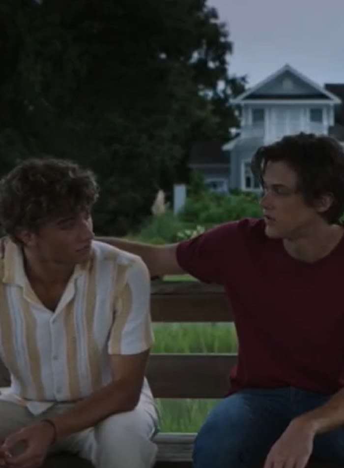 Brothers Comfort Each Other - The Summer I Turned Pretty Season 2 Episode 3