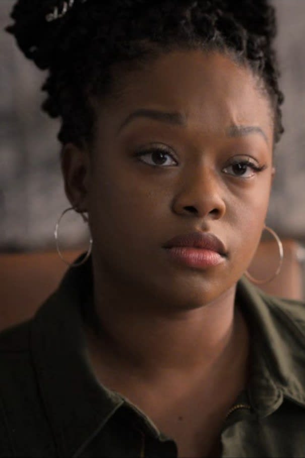 Izzy 2 - The Lincoln Lawyer Season 2 Episode 4