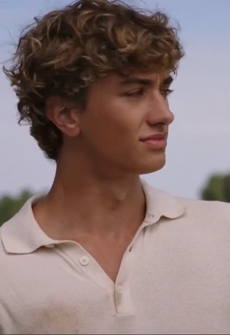 Jer Struggles  - The Summer I Turned Pretty Season 2 Episode 2