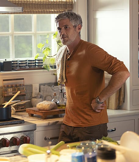Neil in Kitchen - Special Ops: Lioness Season 1 Episode 1
