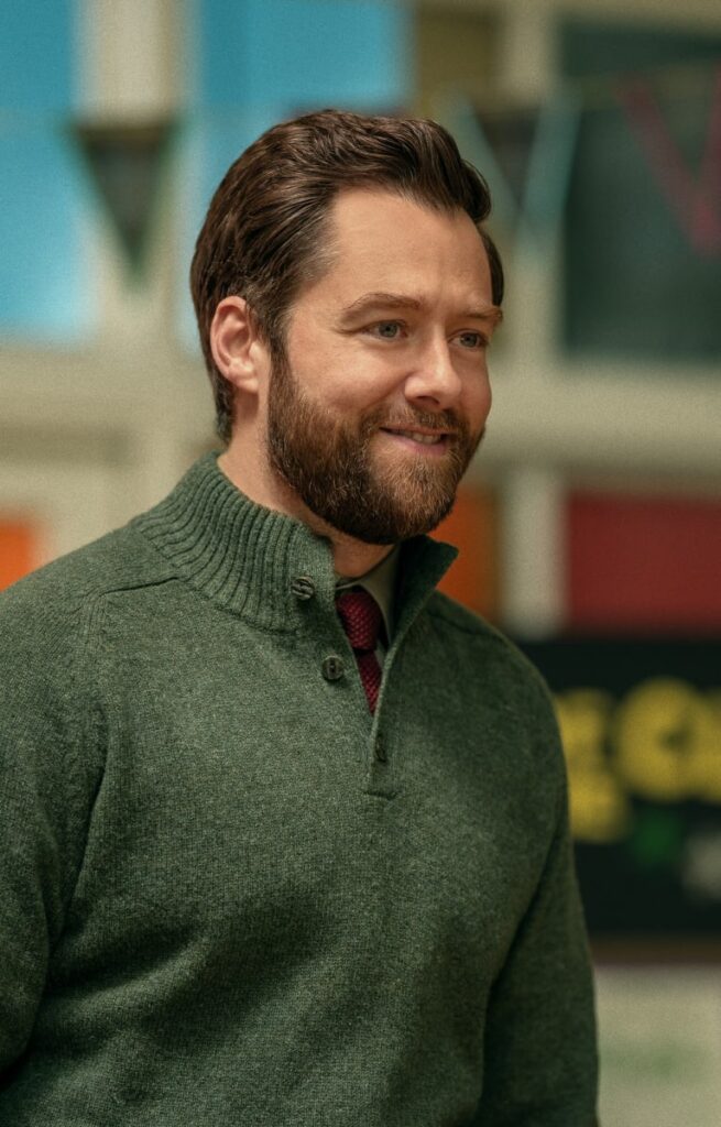 Roger Smiles - Outlander Season 7 Episode 6