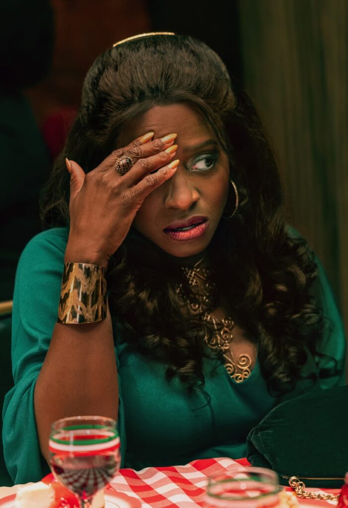 Frustrated Tina - Minx Season 2 Episode 6