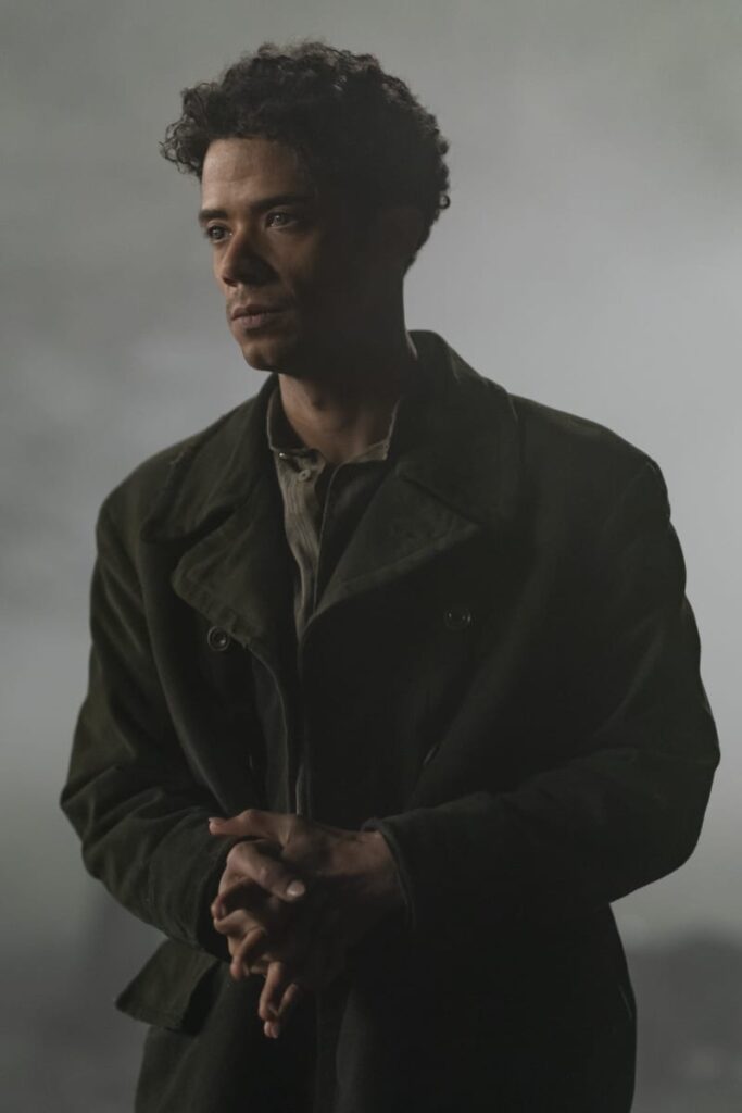 Louis At Night - Interview with the Vampire Season 2