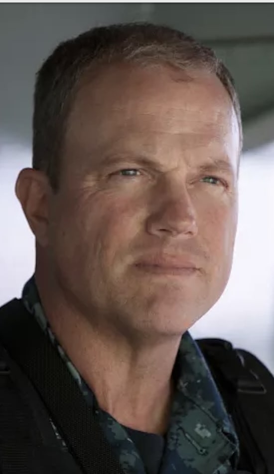 XO Mike Slattery - The Last Ship Season 4 Episode 10