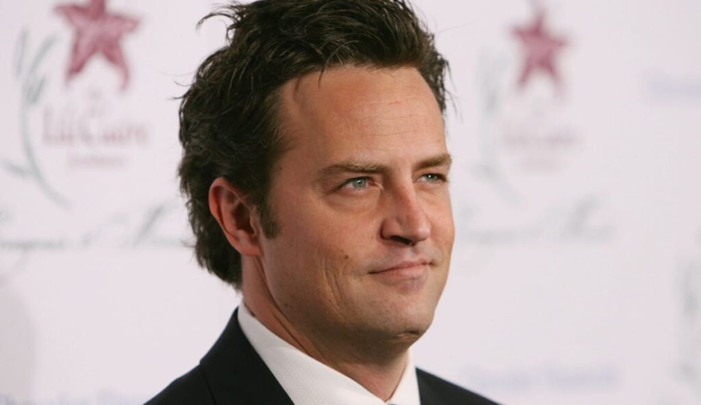 Actor Matthew Perry arrives at the 9th Annual Dinner Benefiting the Lili Claire Foundation at the Beverly Hilton Hotel